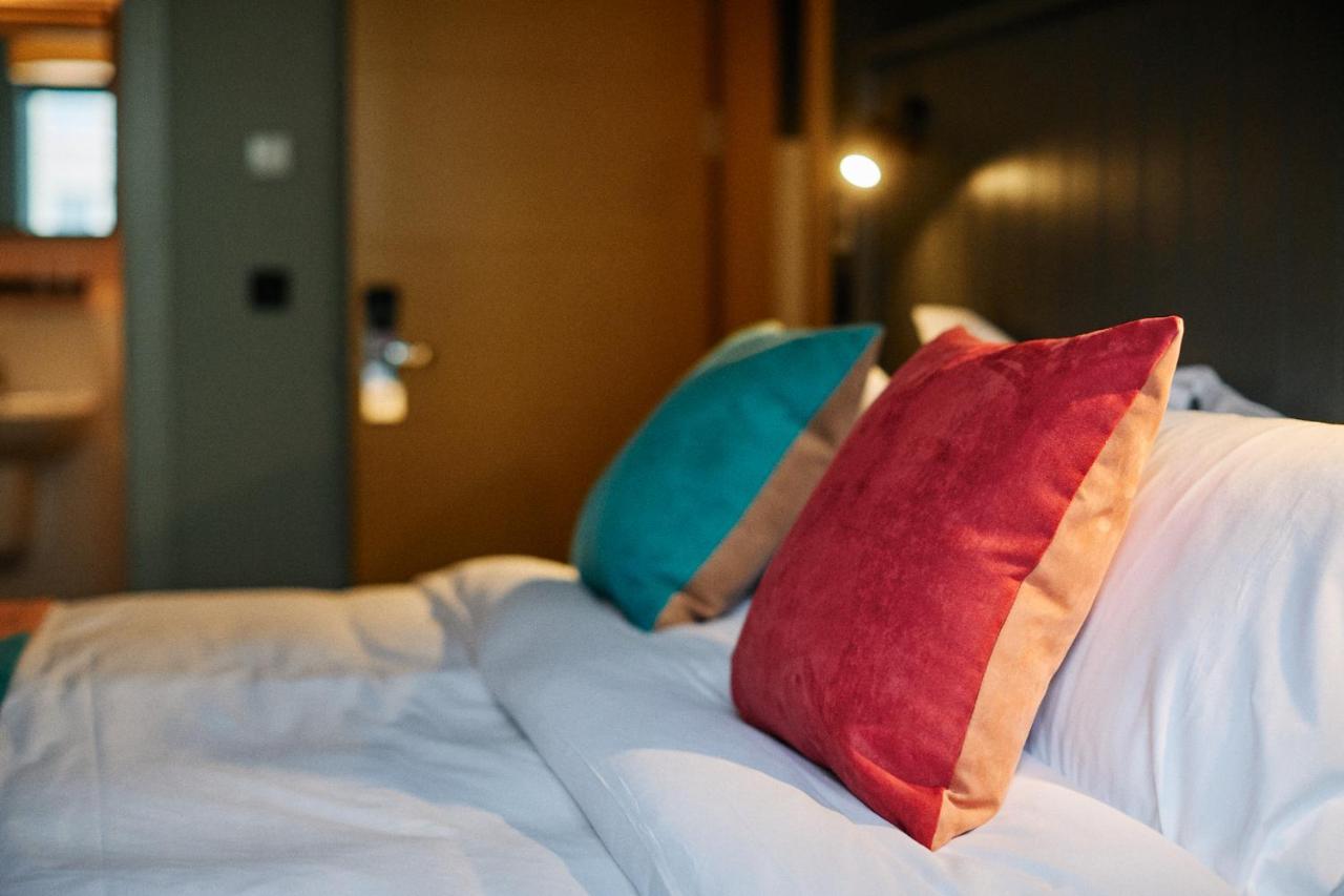 Firefly Hotel Bray Exterior foto